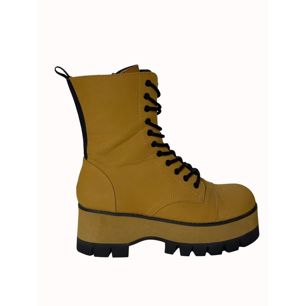 Lug Sole Platform Combat Boots Size 9 Lace Up Chunky Moto Faux Suede Cute Punk